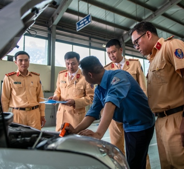 Đề xuất xe máy phải đăng kiểm định kỳ 